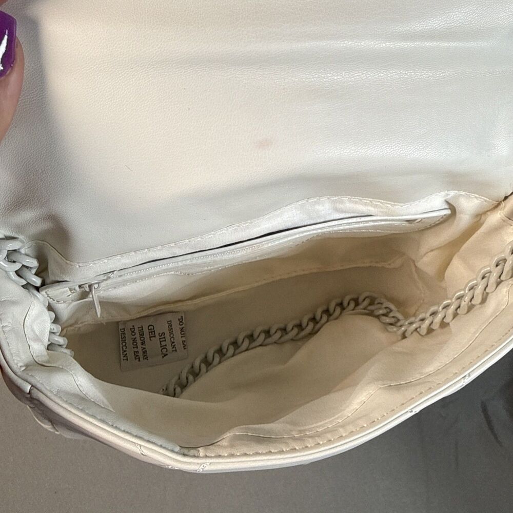 Badgley Mischka Small Stud Flap Quilted Chain Handle White Crossbody - Picture 5 of 6